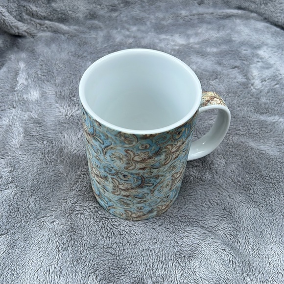 Cup - Picture 4 of 6